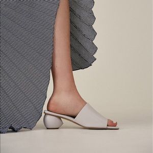 Jaggar the Label | Ball Heel Slides | Size 37